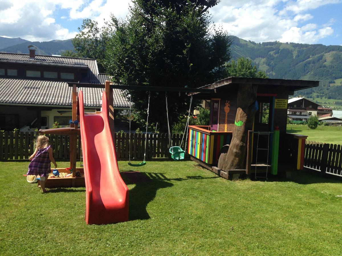 Haus Voglreiter - Inkl Sommerkarte, Zentrale Und Ruhige Lage, Garten Mit Spielplatz Kaprun Eksteriør billede