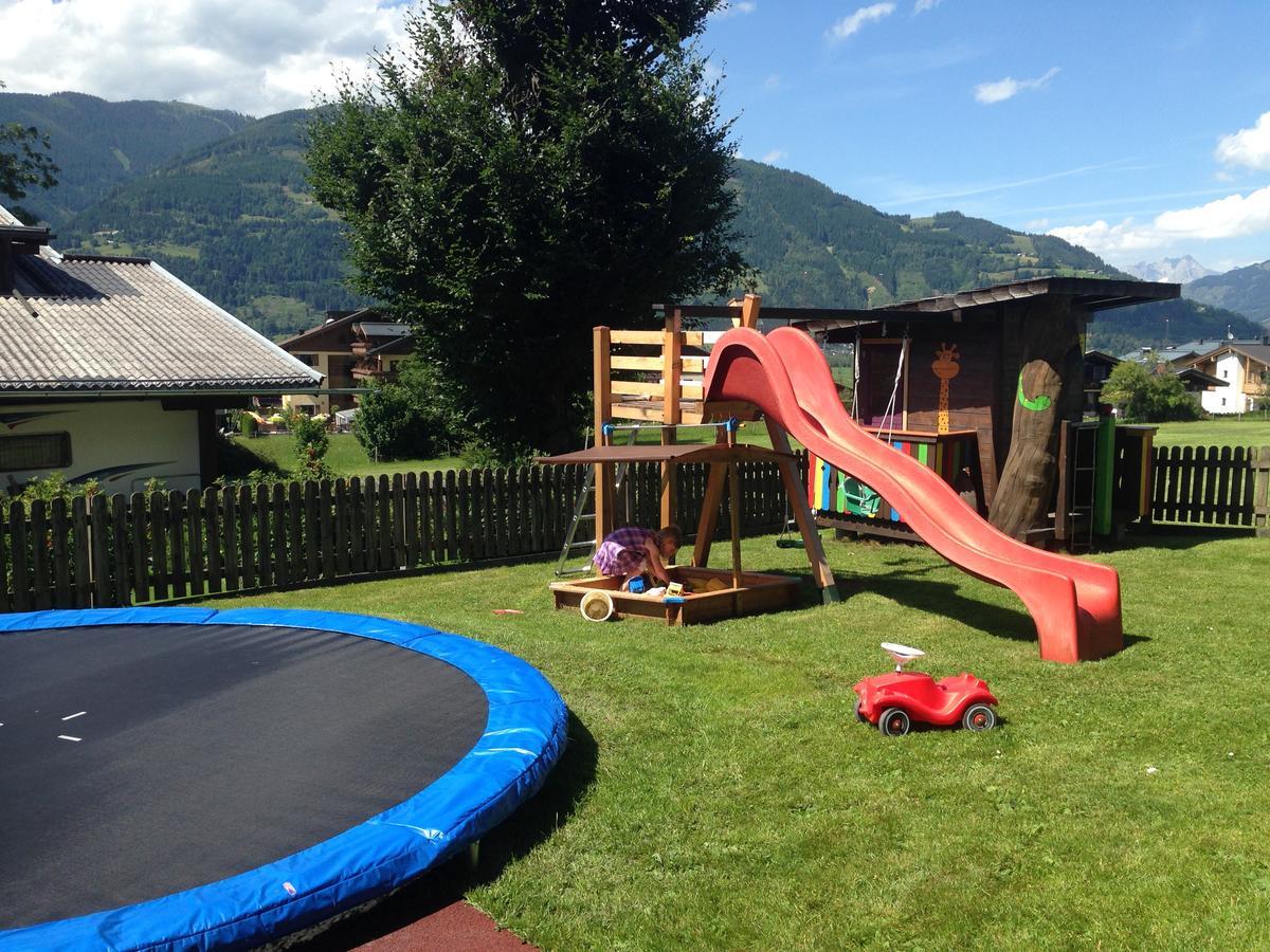 Haus Voglreiter - Inkl Sommerkarte, Zentrale Und Ruhige Lage, Garten Mit Spielplatz Kaprun Eksteriør billede